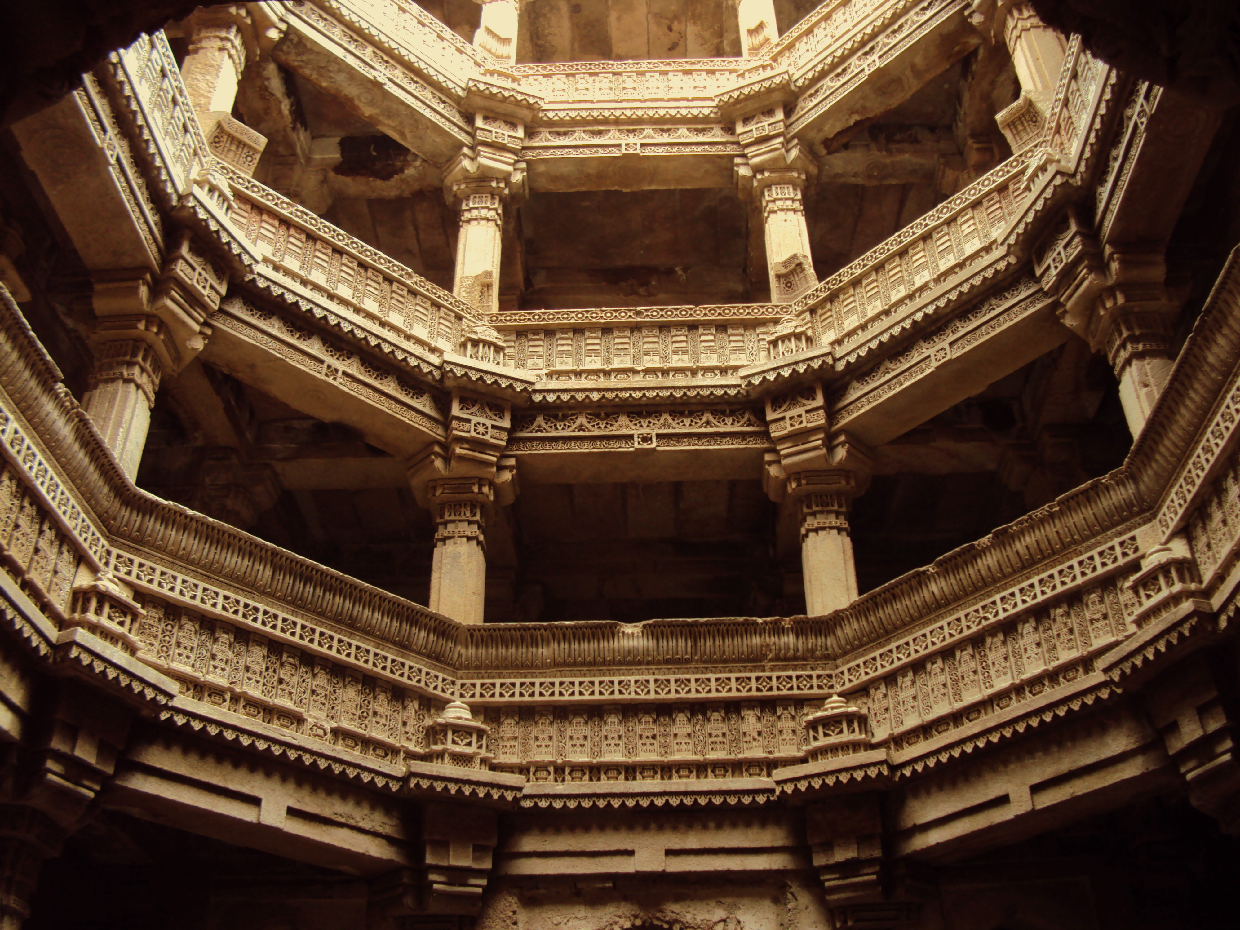 Adalaj Stepwell